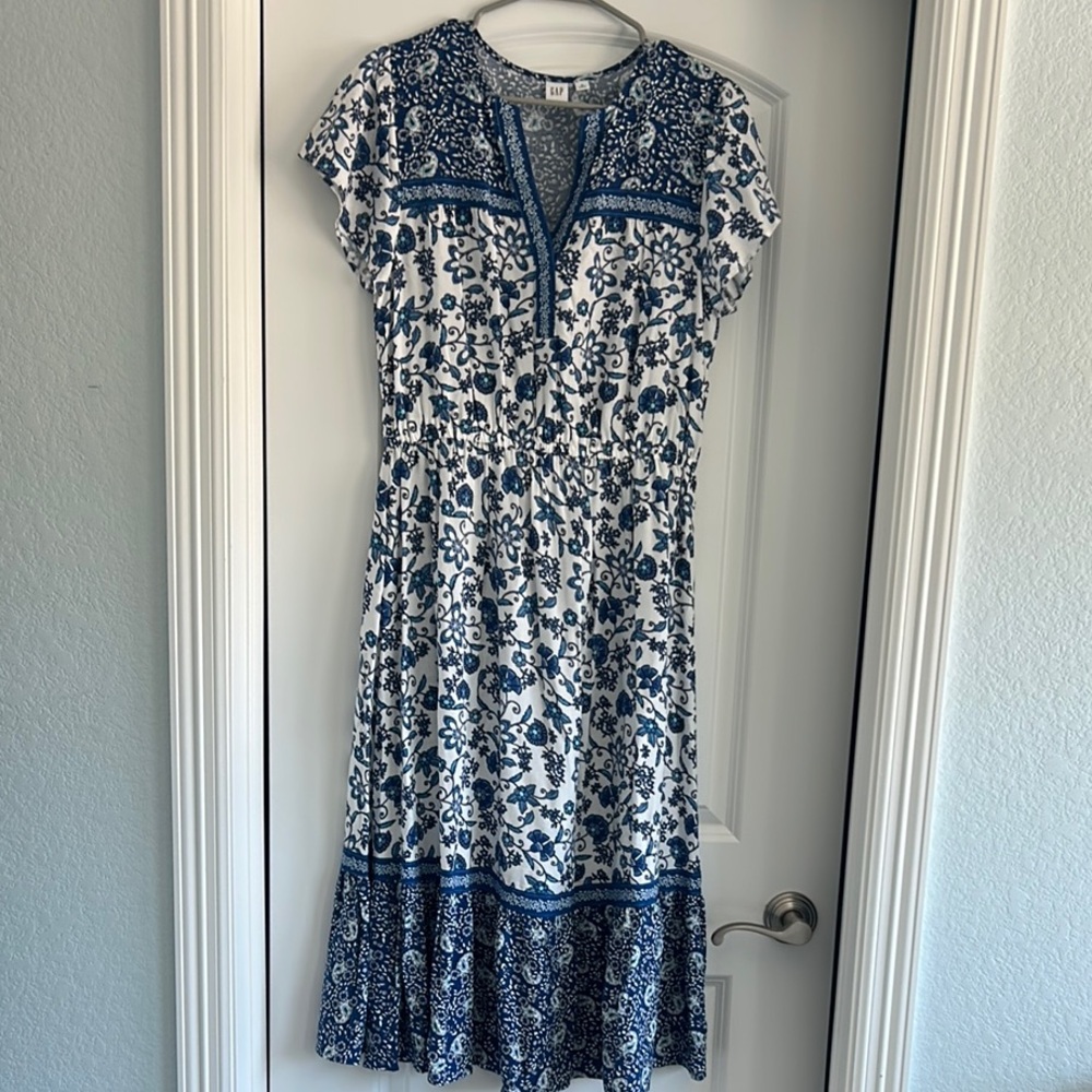 GAP Blue and White V-Neck Sundress Midi